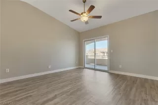 Photo #3: 2283349 Listing