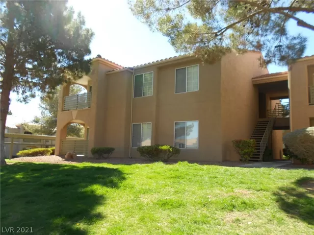 MLS: 2283402 Condo For Sale