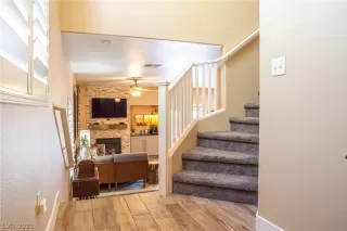 Photo #2: 2283410 Listing 