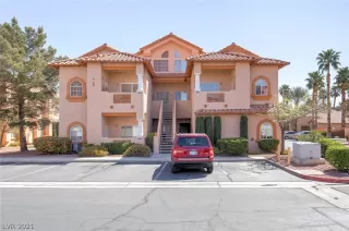 Photo #1: 2283428 Listing