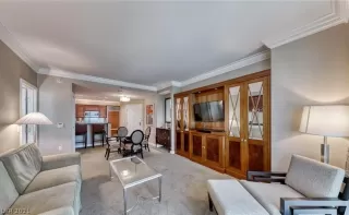 Photo #2: 2283491 Listing 