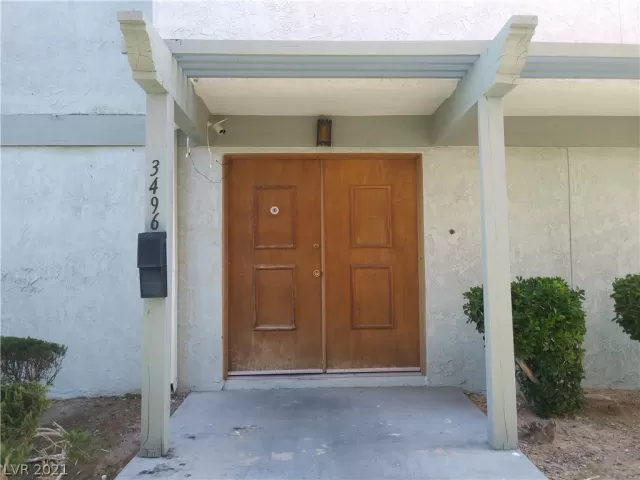 MLS: 2283502 Condo For Sale