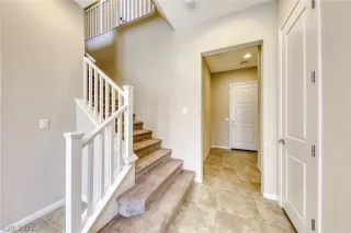 Photo #2: 2283536 Listing 