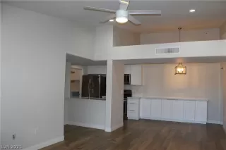 Photo #6: 2283572 Listing