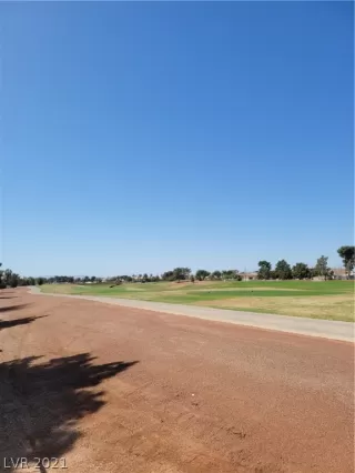 Photo #3: 2283625 Listing