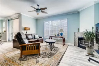 Photo #4: 2283649 Listing