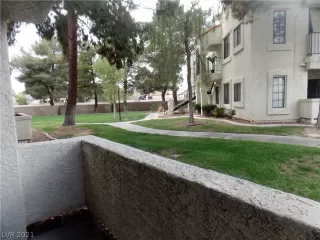 Photo #2: 2283661 Listing 