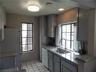 Photo #6: 2283661 Listing 