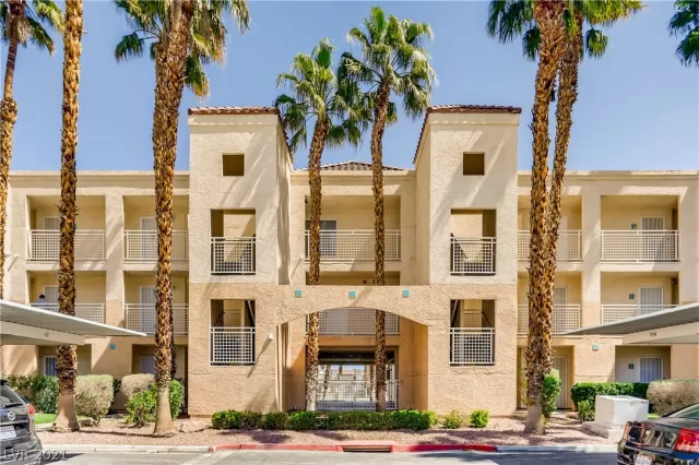 MLS: 2283676 Condo For Sale