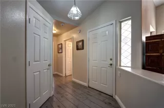 Photo #3: 2283695 Listing 