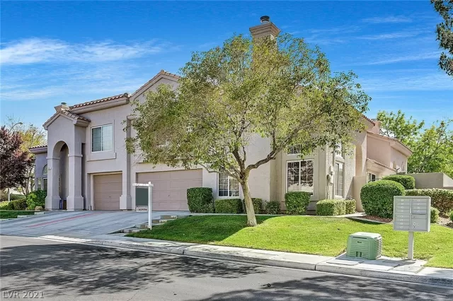 MLS: 2283721 Condo For Sale