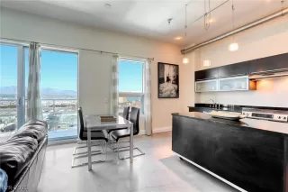 Photo #2: 2283750 Listing