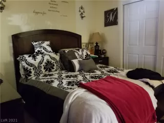 Photo #6: 2283751 Listing 