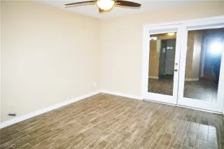 Photo #4: 2283781 Listing