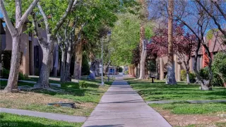 Photo #1: 2283784 Listing