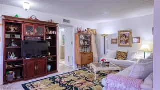 Photo #5: 2283784 Listing