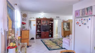 Photo #6: 2283784 Listing