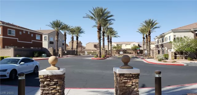 MLS: 2283788 Condo For Sale