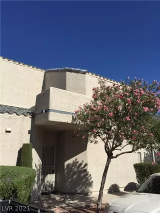 Photo #1: 2283800 Listing 