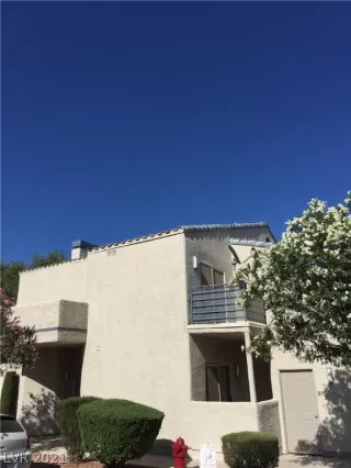 Photo #3: 2283800 Listing 