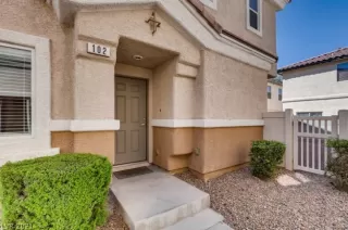 Photo #2: 2283803 Listing 