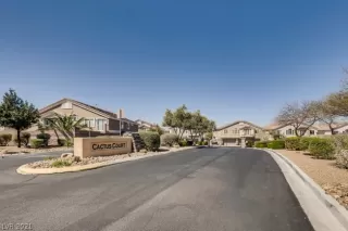 Photo #3: 2283803 Listing 