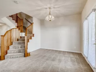 Photo #6: 2283803 Listing 