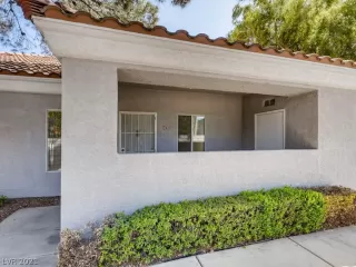 Photo #1: 2283844 Listing