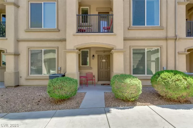 MLS: 2283846 Condo For Sale