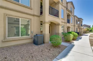 Photo #2: 2283846 Listing 