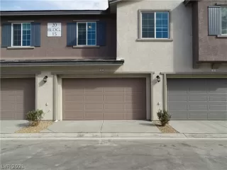 Photo #2: 2283852 Listing 