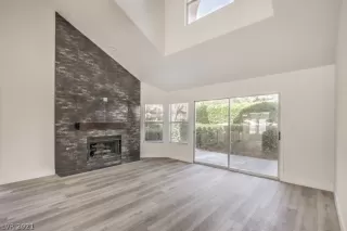 Photo #5: 2283888 Listing 