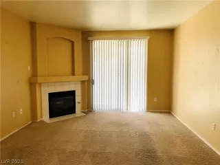 Photo #1: 2283904 Listing 