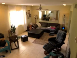 Photo #3: 2283946 Listing 