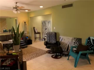 Photo #4: 2283946 Listing 