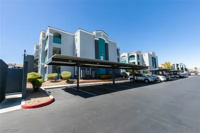 MLS: 2283953 Condo For Sale