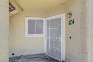 Photo #2: 2283983 Listing 