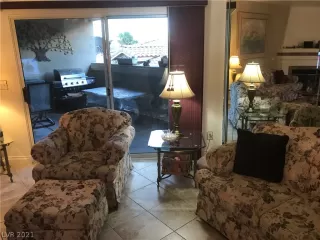 Photo #3: 2283986 Listing 