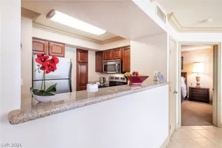 Photo #4: 2283999 Listing 