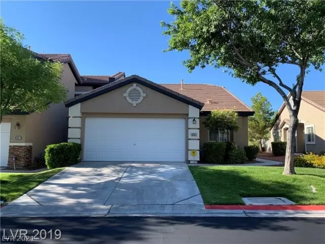 MLS: 2284008 Condo For Sale