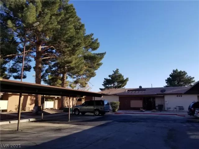 MLS: 2284064 Condo For Sale