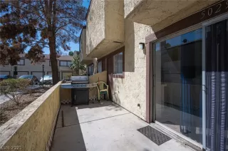 Photo #5: 2284181 Listing