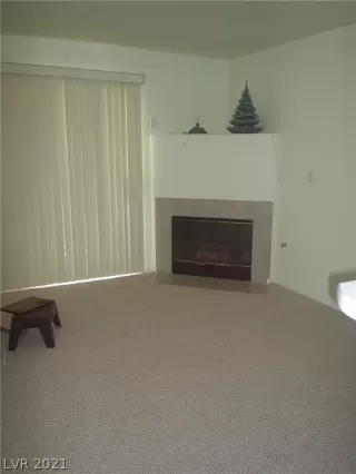 Photo #3: 2284189 Listing