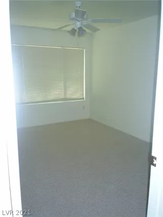 Photo #4: 2284189 Listing