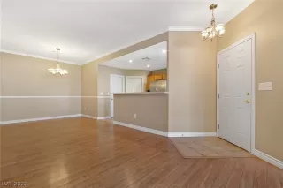 Photo #1: 2284195 Listing 