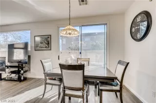 Photo #6: 2284340 Listing 