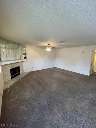 Photo #1: 2284369 Listing 