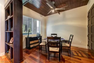 Photo #3: 2284408 Listing 