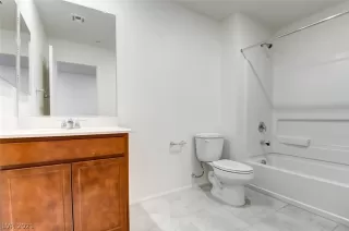 Photo #6: 2284419 Listing 