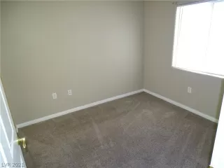 Photo #4: 2284424 Listing 